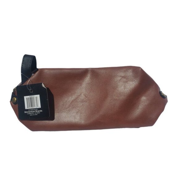 Brown Men's Grooming Bag by Momentum Brands - Picture 2 of 7